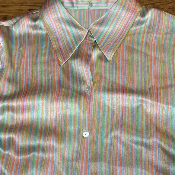 Tahari Striped Button Down Silk Shirt for Women XS. Like New - Picture 10 of 12